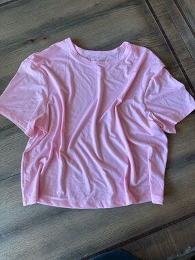 all in motion Light Pink Short Sleeve Crewneck Crop Tee